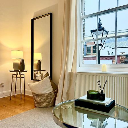 Stylish One Bedroom Apartment In The Heart Of Angel London Kültér fotó